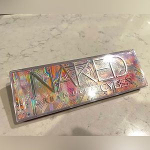 Urban Decay Naked Cyber Eyeshadow Palette